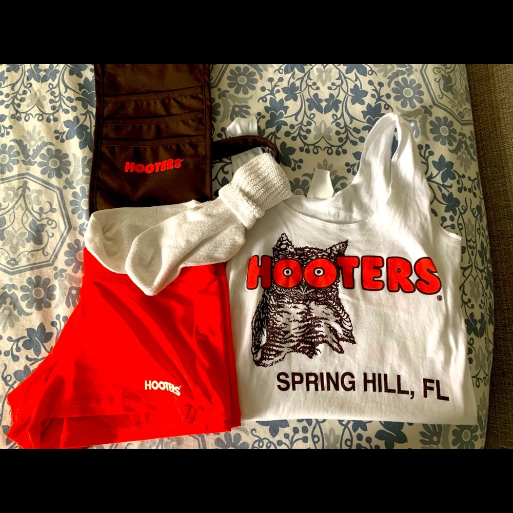 Hooters Costume